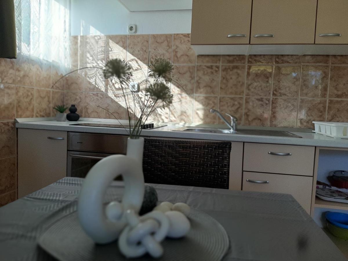 Apartments Lemongarden Duće Kültér fotó